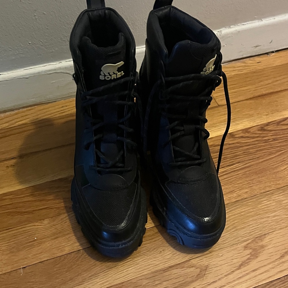 Sorel Men's Black Lace-Up Utility Boots